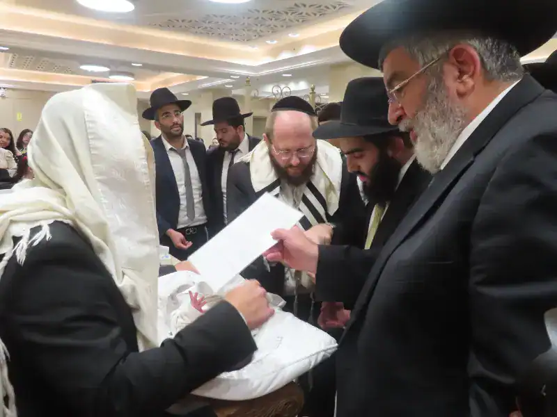 דחיית ברית מילה - מוהל מקצועי מלווה תינוק ביום השמיני