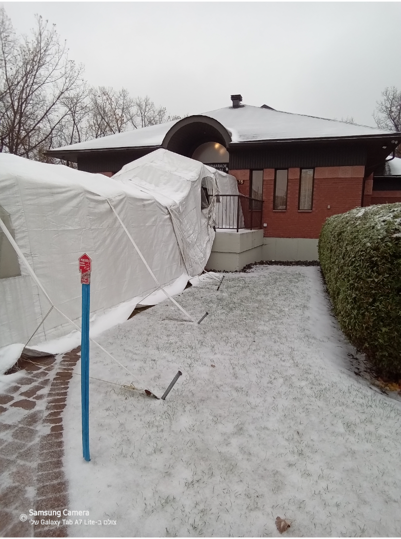 ברית מילה מרגשת בחו"ל: שמירה על המסורת היהודית במדינה זרה