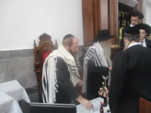 מוהל מוסמך בנס ציונה מבצע ברית מילה עם ציוד רפואי סטרילי