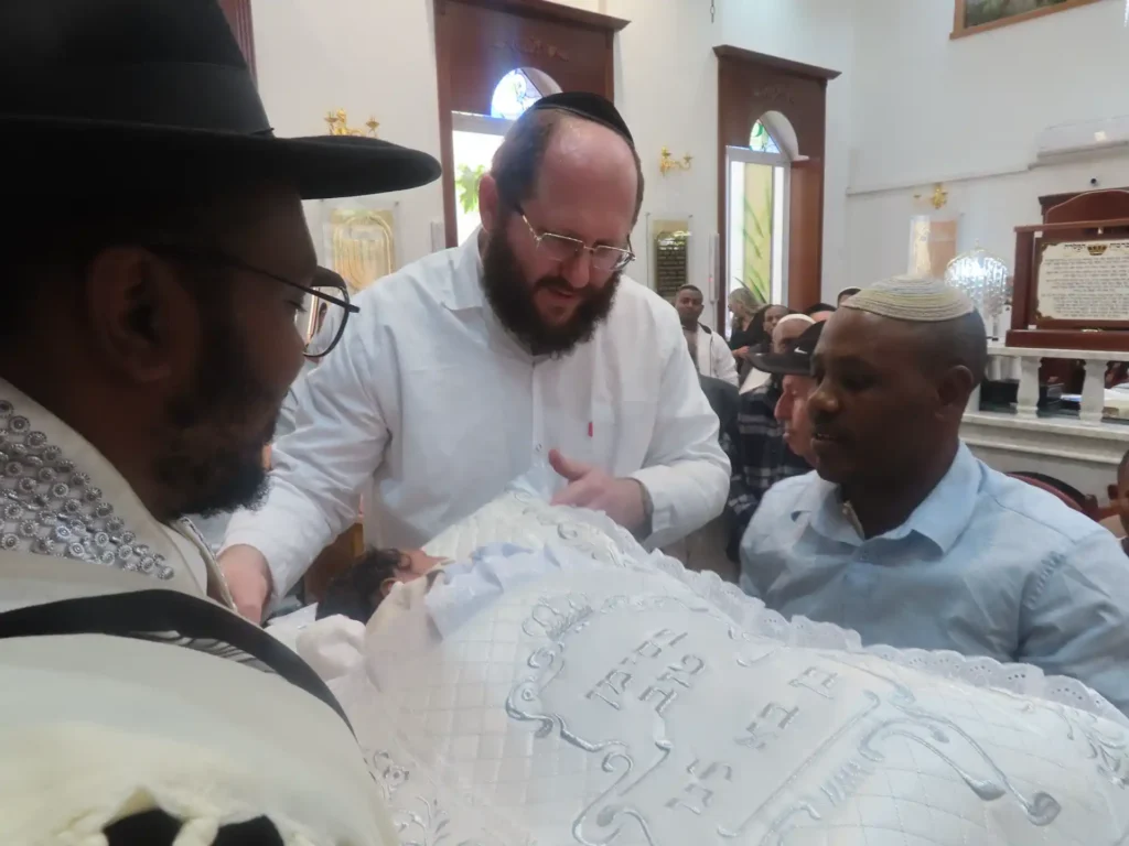 דחיית ברית מילה מסיבה רפואית עקב חוסר דם או צהבת יילודים